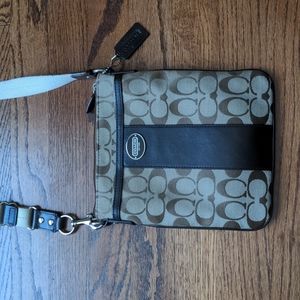 Coach crossbody purse